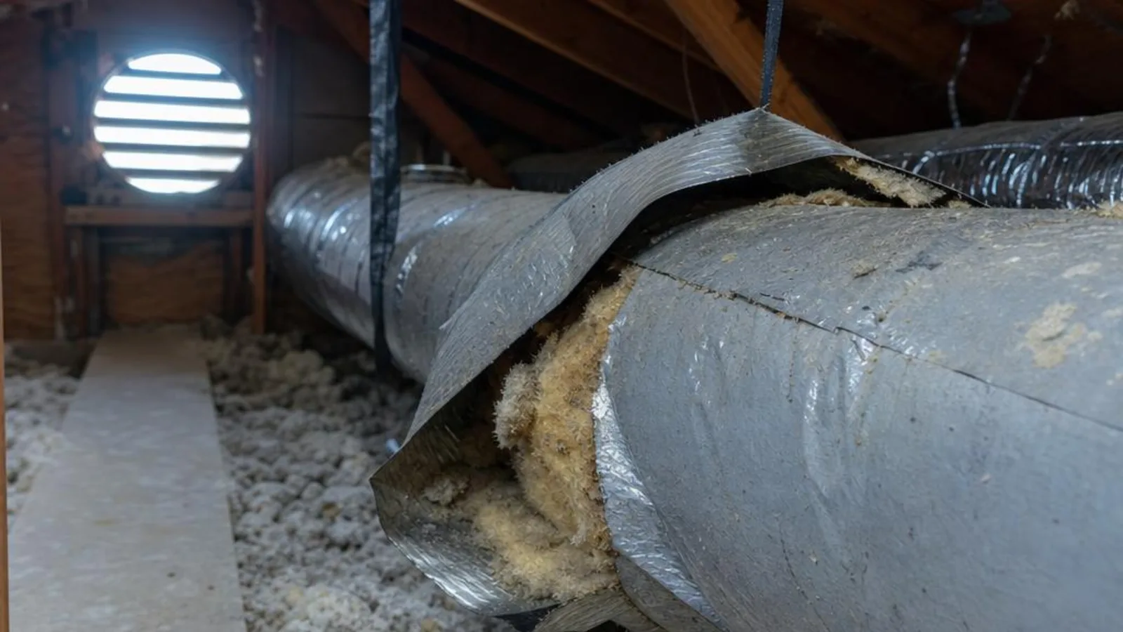 Losing Heat in Hampton? Check Attic Duct Insulation Before Winter Losing Heat in Hampton? Check Attic Duct Insulation Before Winter